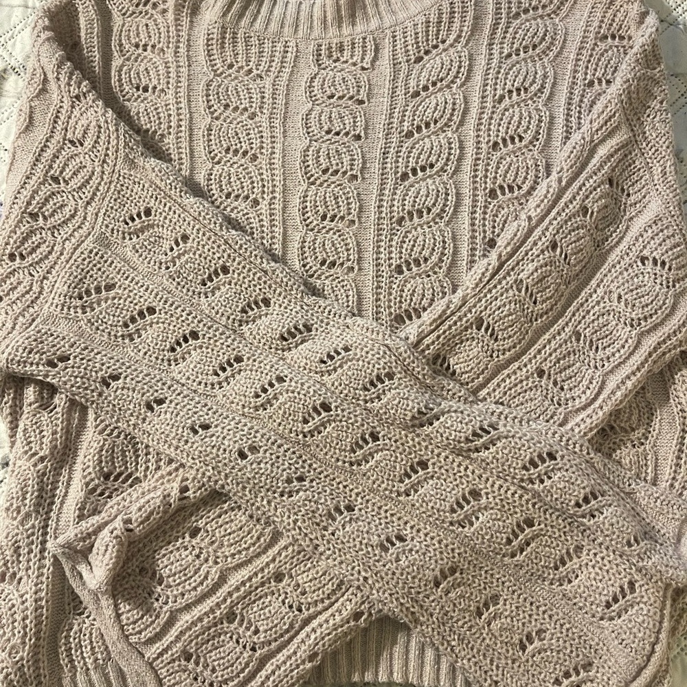 American Eagle sweater